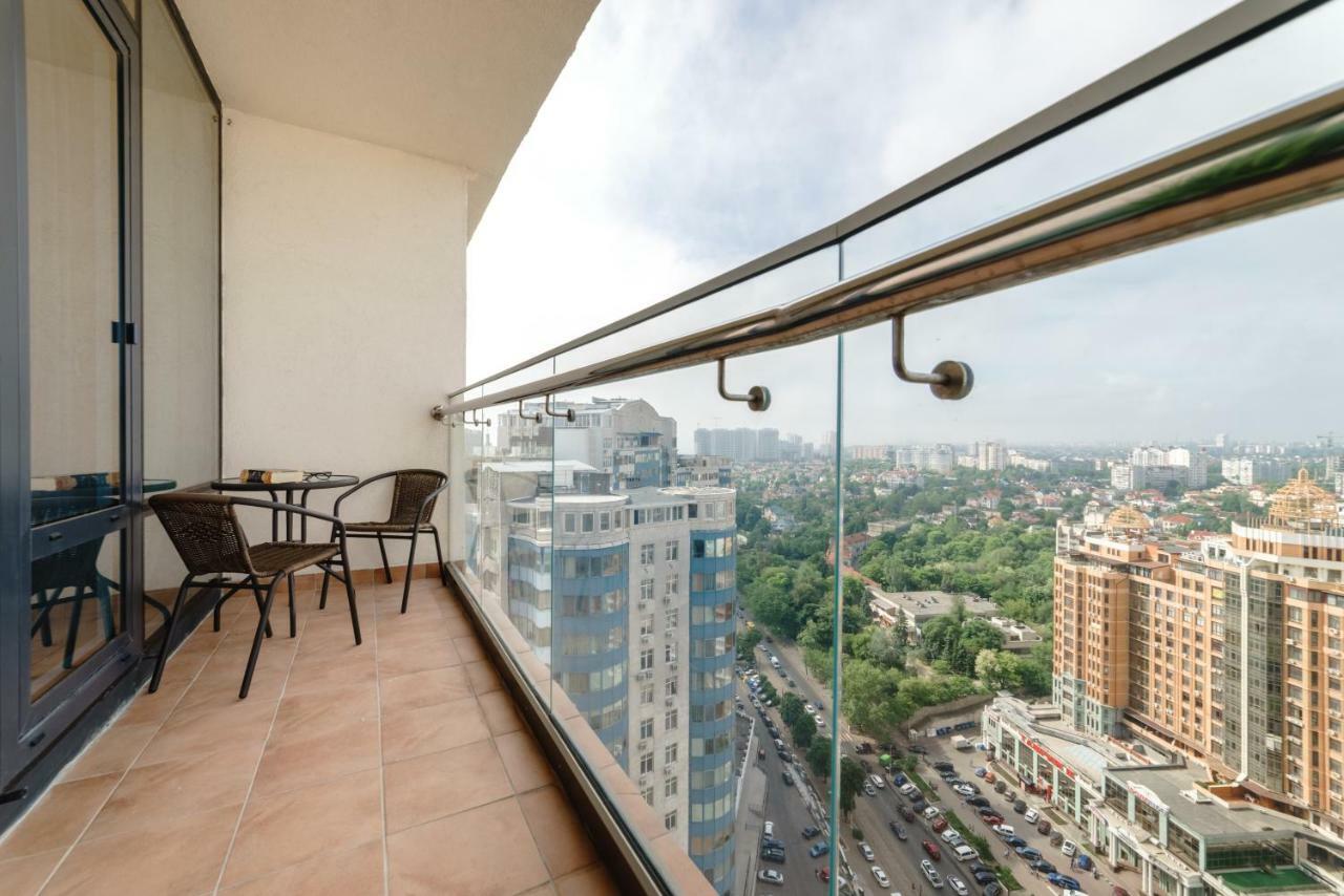 Arcadia Stylish Apartment Big Terrace! Odessa Zewnętrze zdjęcie